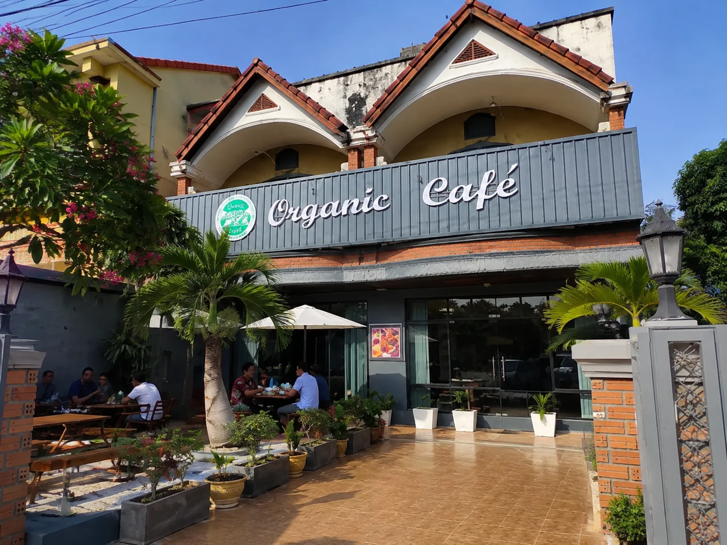 Organic Cafe in Thakhek